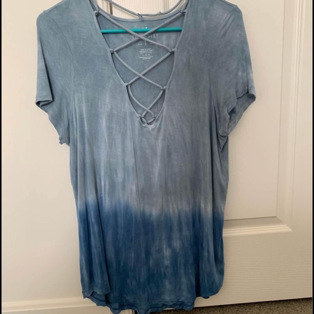 American Eagle top